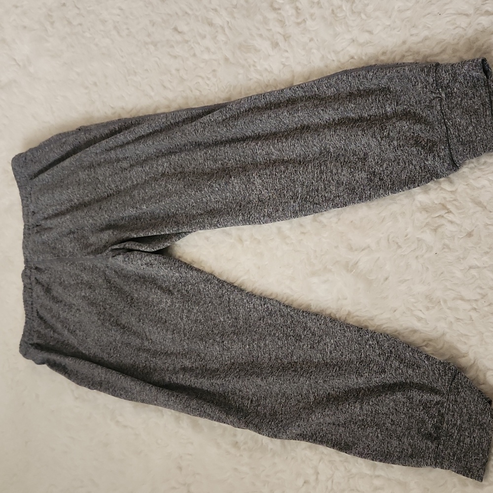 Vuori Gray Women's Performance Jogger